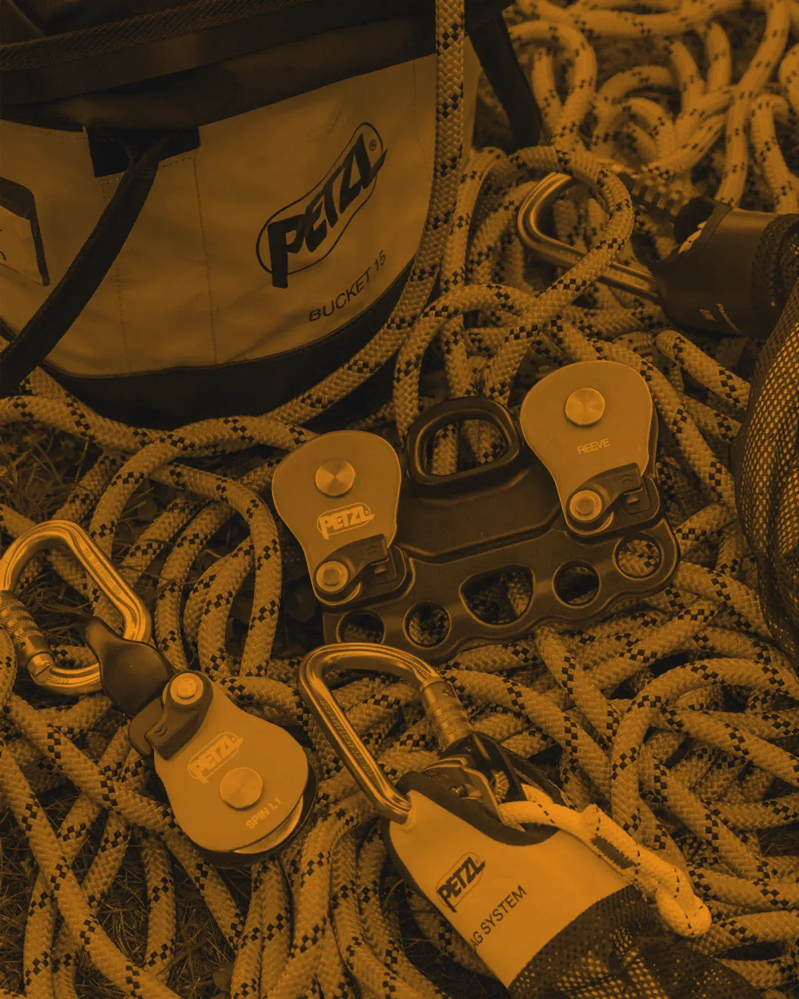 Working load limit rating on rigging hardware