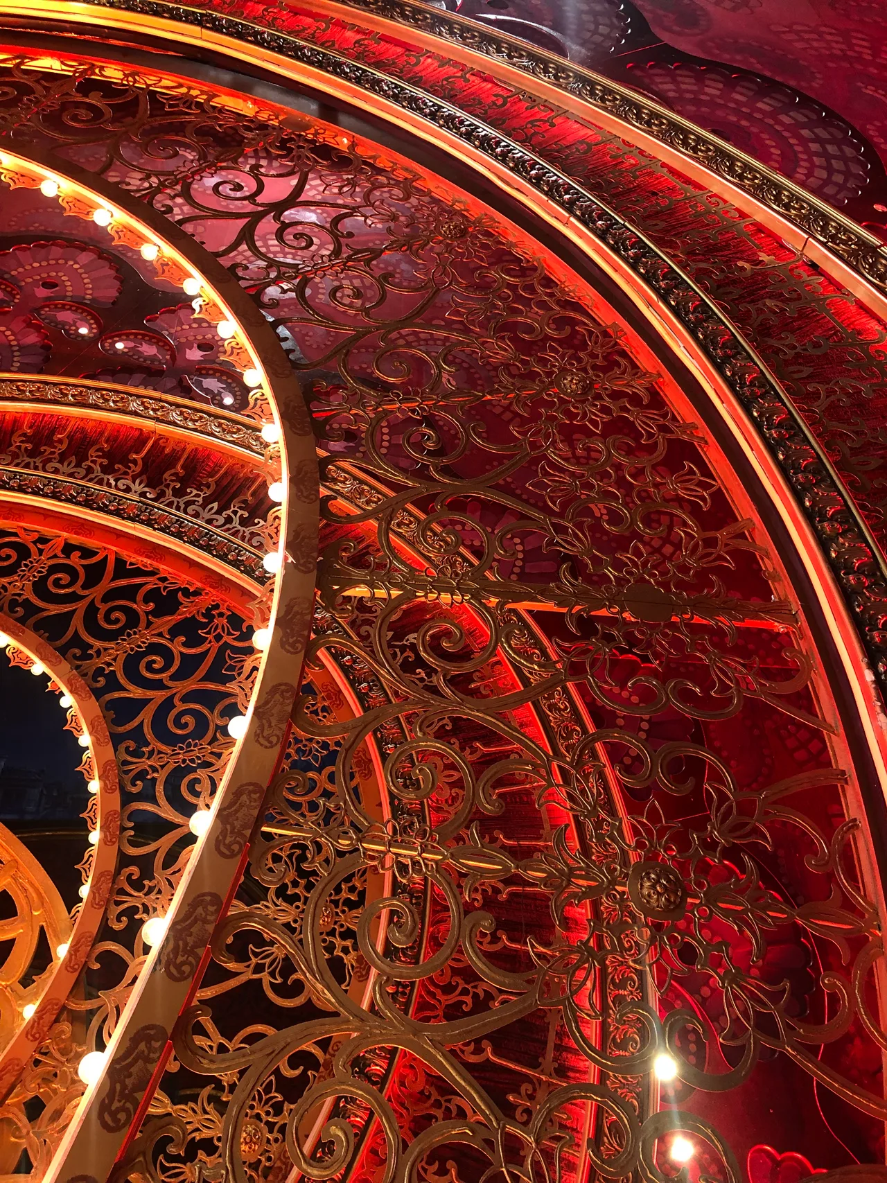 Heart portal arches with lit chase bulbs, close detail
