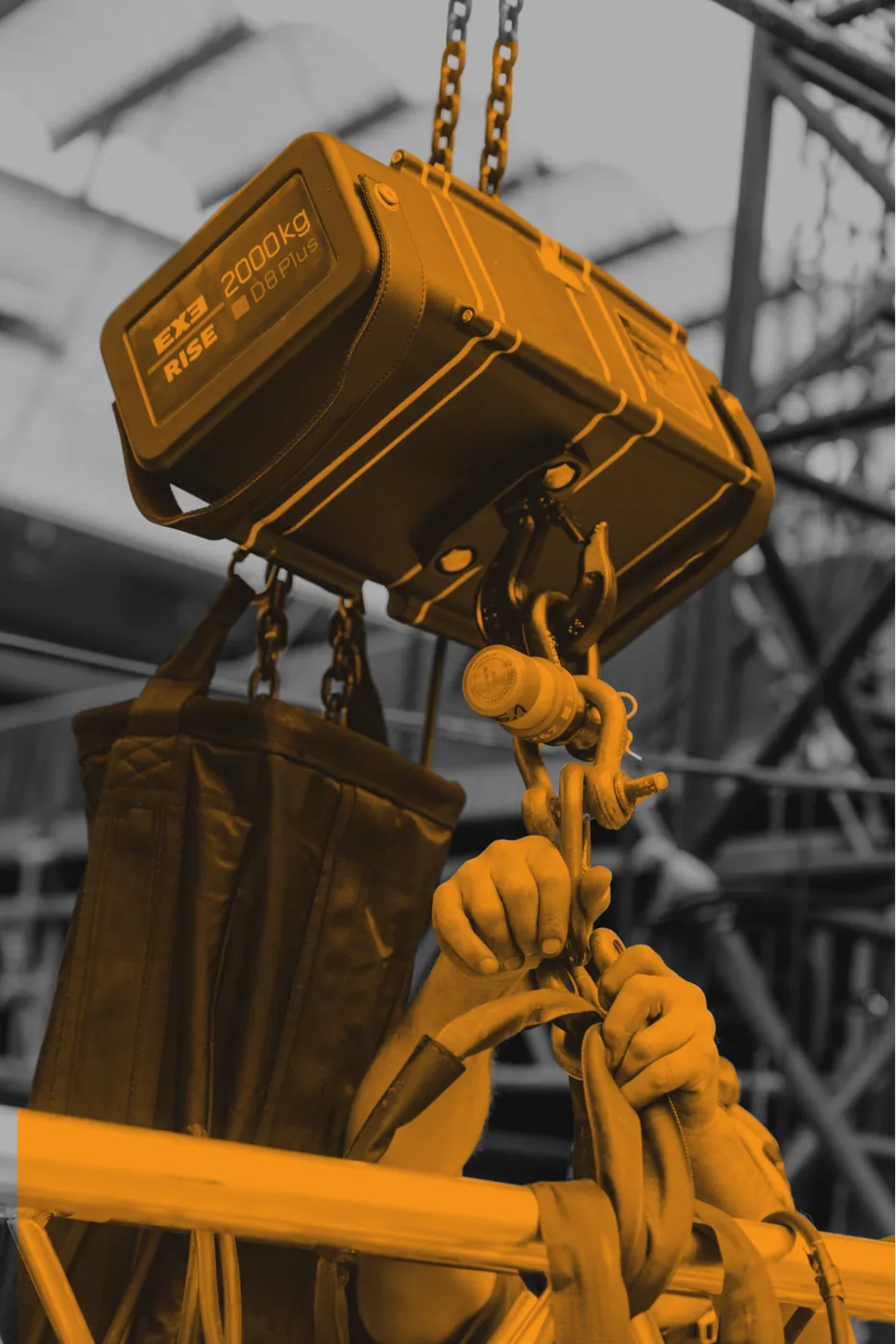 Chain hoist rigged to overhead truss carrying the busiest point in a multi-point lift